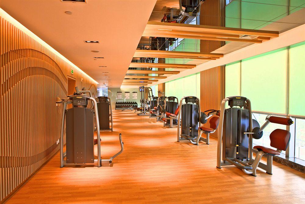 Sheraton Nanjing Kingsley Hotel & Towers Екстериор снимка