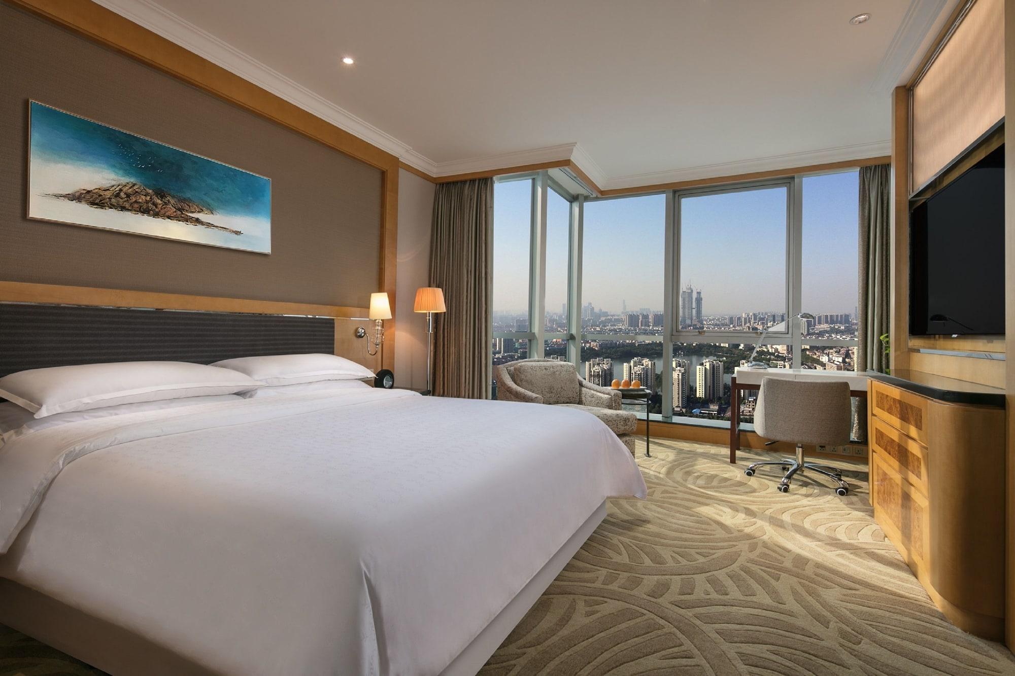 Sheraton Nanjing Kingsley Hotel & Towers Екстериор снимка
