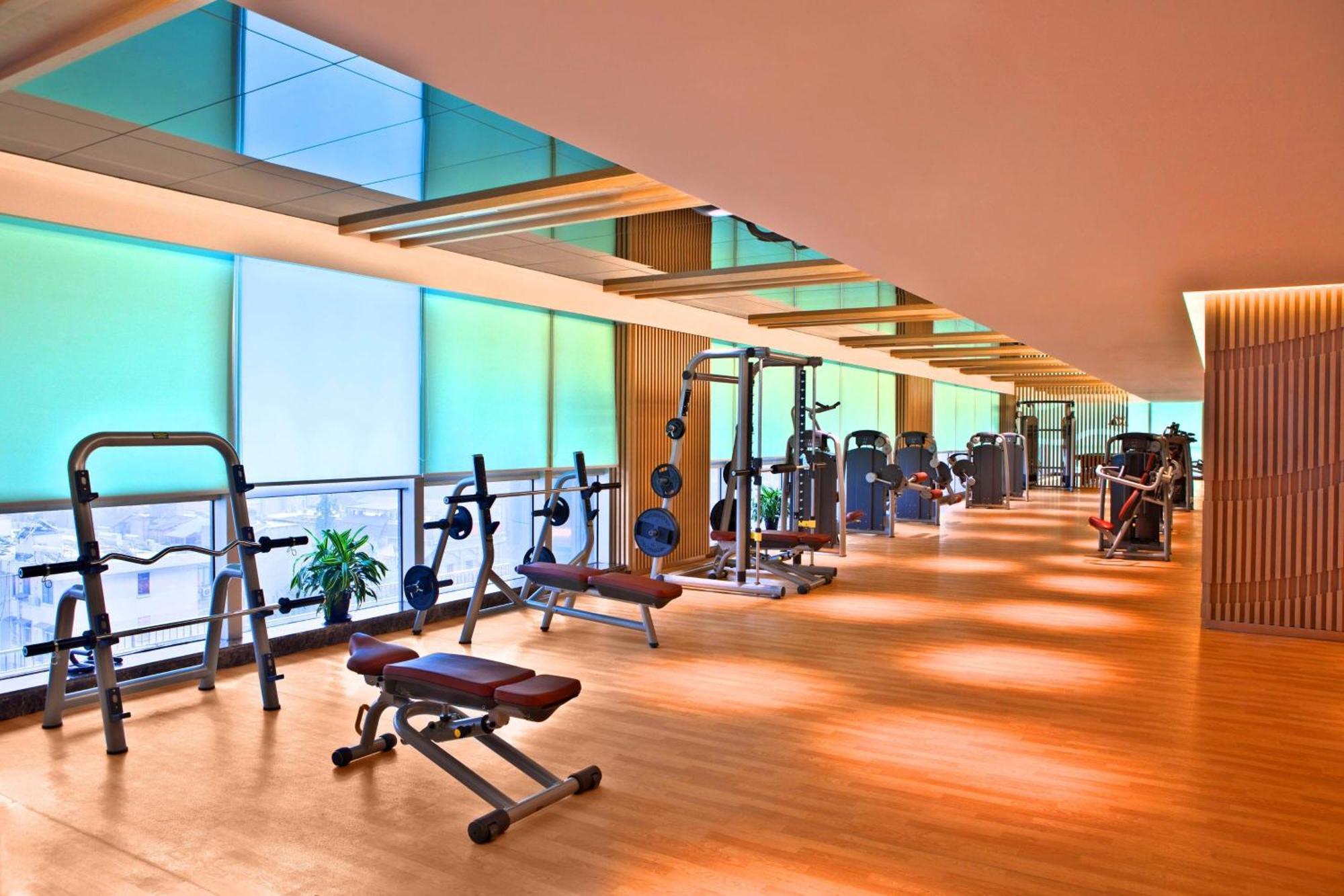 Sheraton Nanjing Kingsley Hotel & Towers Екстериор снимка