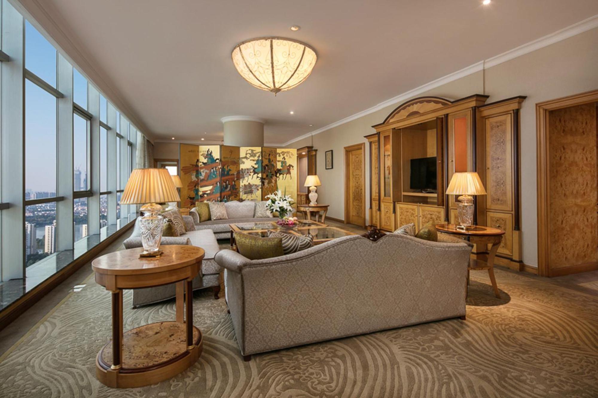 Sheraton Nanjing Kingsley Hotel & Towers Екстериор снимка