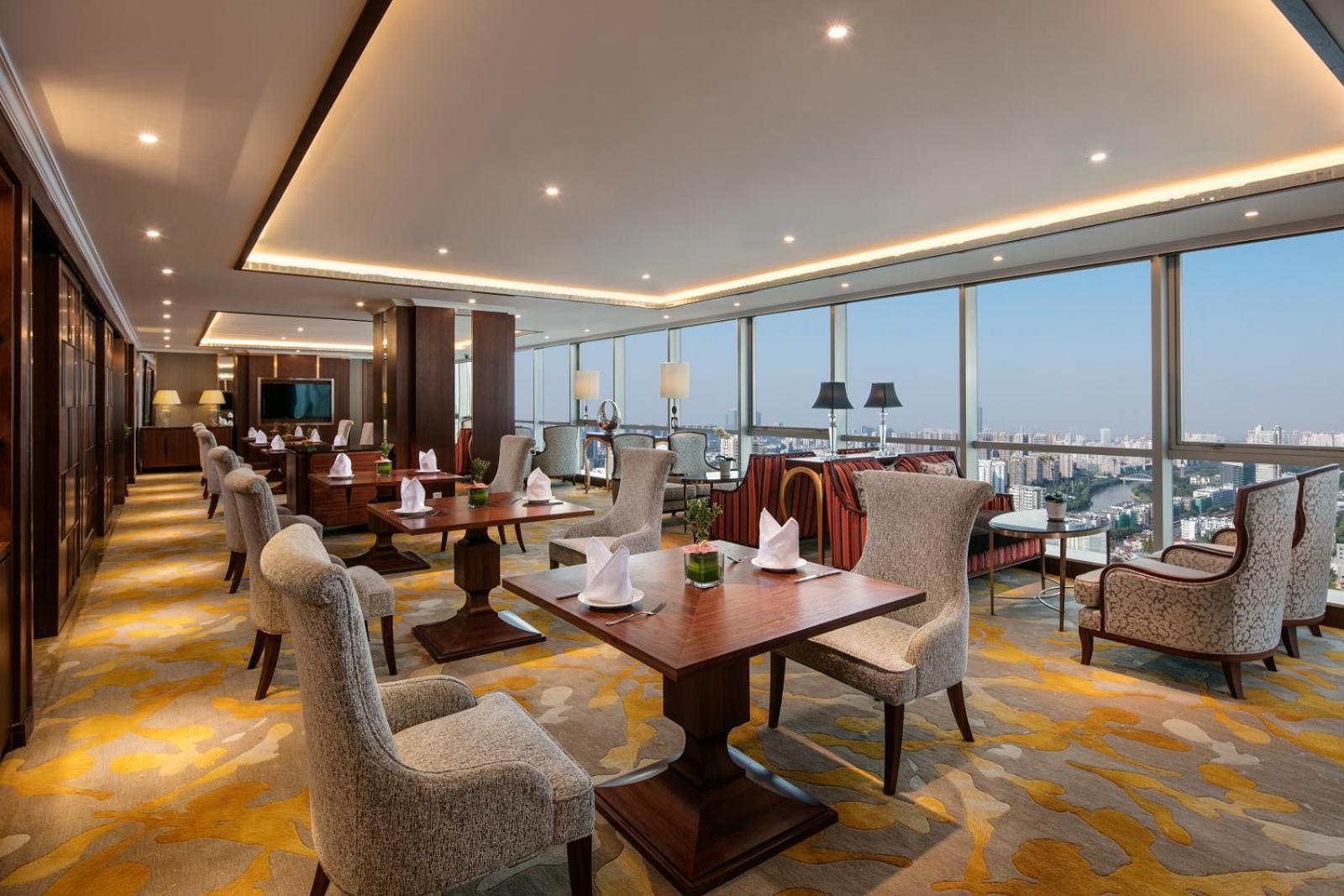 Sheraton Nanjing Kingsley Hotel & Towers Екстериор снимка