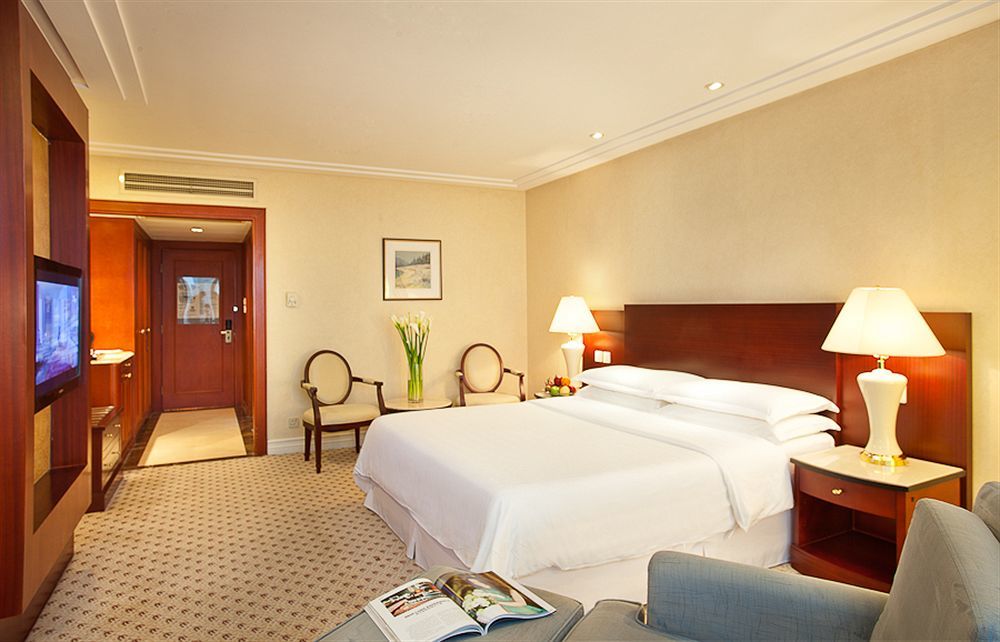 Sheraton Nanjing Kingsley Hotel & Towers Екстериор снимка